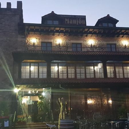 Trisileja Posada El Manjon Barros Esterno foto